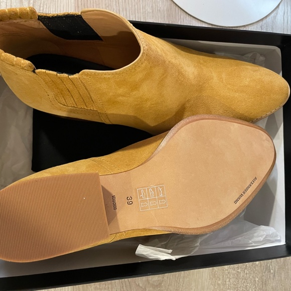 ALEXANDER WANG Kori Sahara Ankle Boots Size 9 Suede Tilt-Heel Booties - Picture 6 of 10